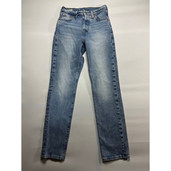 Levi's 501 S Women's Light Wash Button Fly Straight Leg Jeans - Sz 23x30 (24x29) - Picture 1 of 5